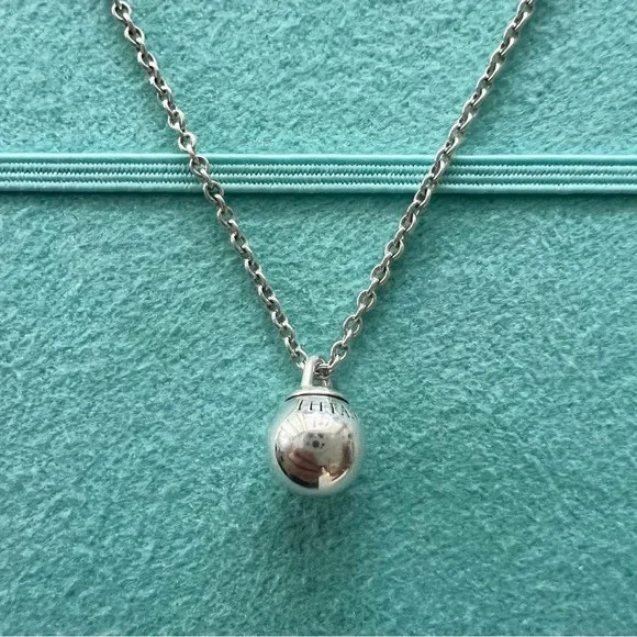 SOLD Tiffany & Co. Hardwear 8mm Ball Pendant Adjustable Necklace 16”-18” - Picture 10 of 10
